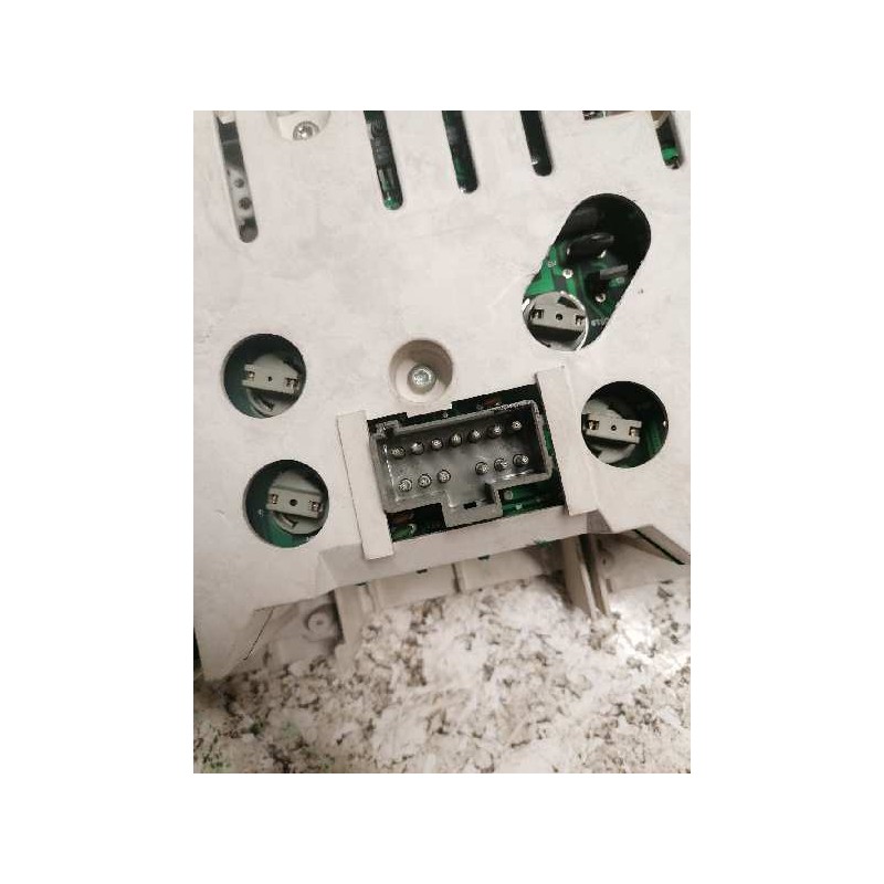 Recambio de cuadro instrumentos para chrysler voyager (es) 2.5 turbodiesel referencia OEM IAM 4437782 3