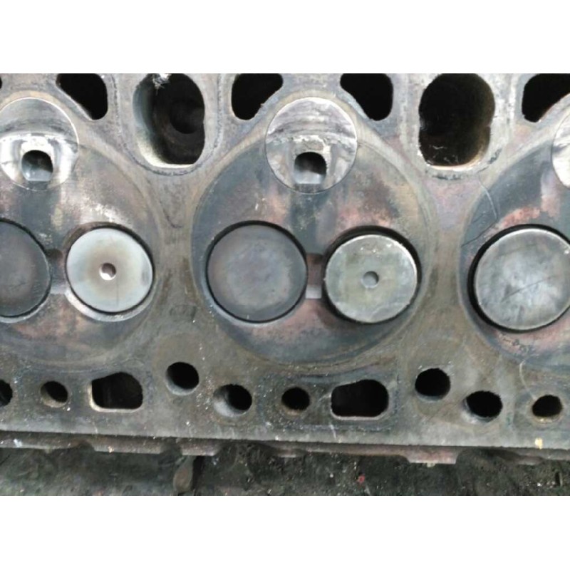 Recambio de culata para ford escort berlina/turnier cl berlina referencia OEM IAM 3