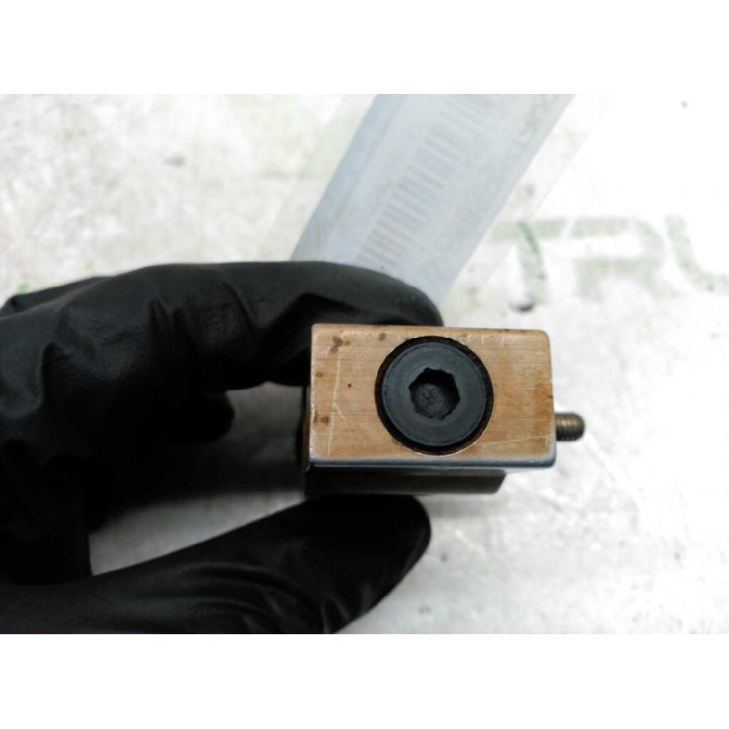 Recambio de valvula expansion para renault clio ii fase i (b/cbo) 1.9 d referencia OEM IAM - Blanco 3