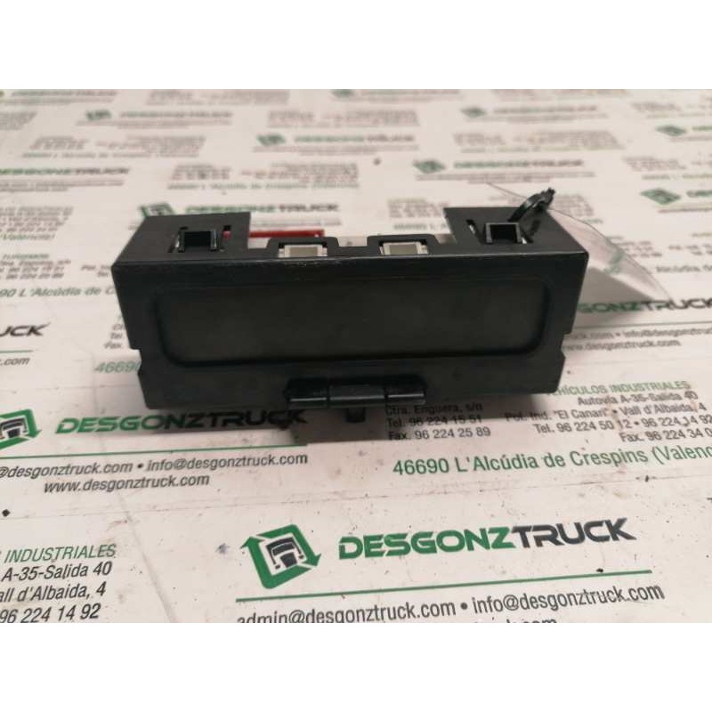 Recambio de pantalla multifuncion para renault megane ii berlina 5p confort authentique referencia OEM IAM 8200107839 216676711 - Azul