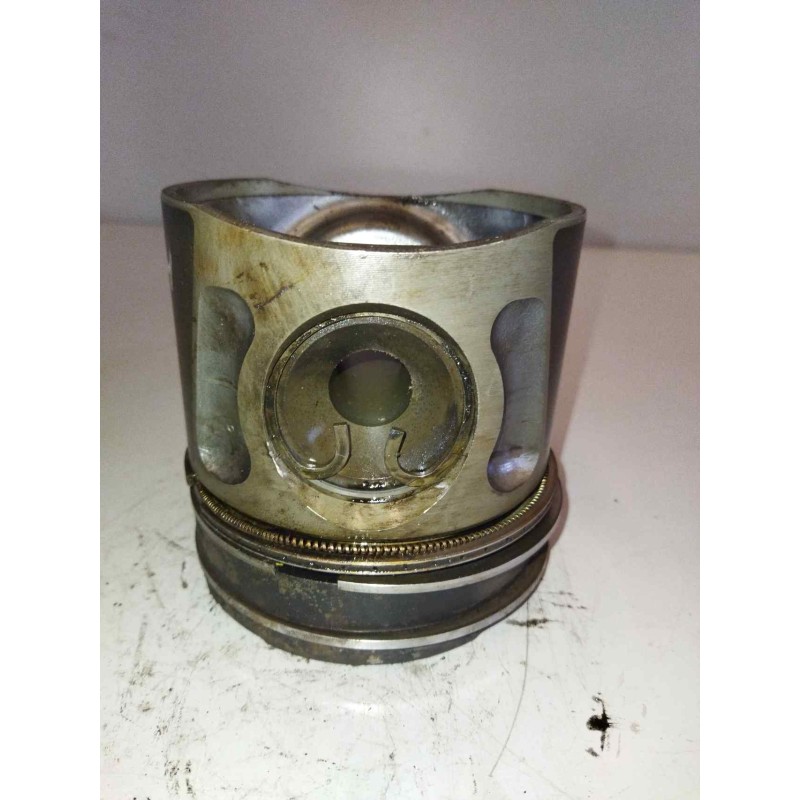 Recambio de piston para man tg - a 18.430 fg / bb (e3/e4) xl referencia OEM IAM 51025006260 51025006298 4