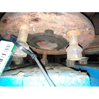 Recambio de buje delantero para nissan trucks cabstar e 110.35 referencia OEM IAM   