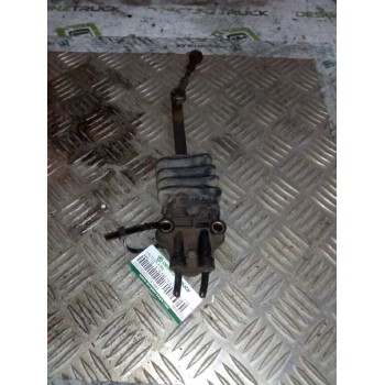 Recambio de valvula aire para man tg - a 18.xxx 12.8 diesel referencia OEM IAM 4640070010  VALVULA NIVELADORA