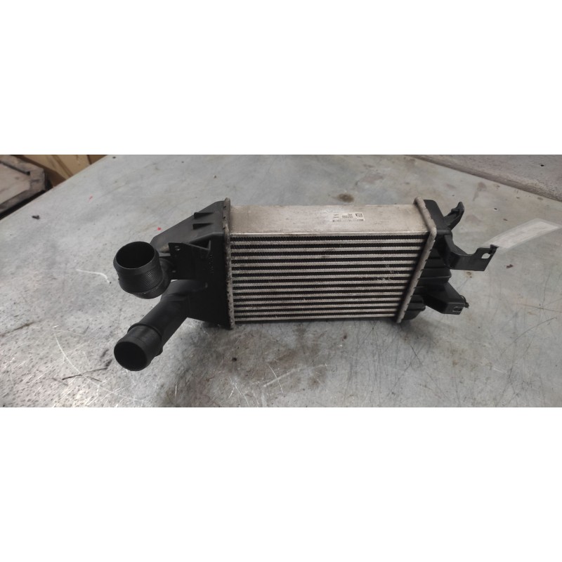 Recambio de intercooler para opel astra h berlina cosmo referencia OEM IAM 13213402 2