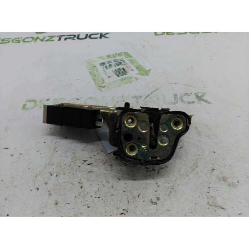 Recambio de cerradura puerta trasera derecha para opel astra f berlina básico referencia OEM IAM 2