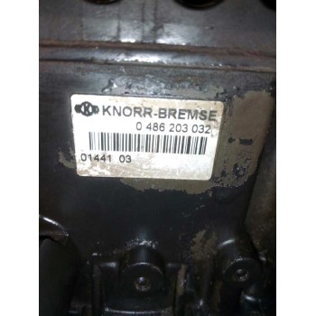 Recambio de valvula aire para man tg - a 18.xxx 12.8 diesel referencia OEM IAM 0486203032  VALVULA EBS