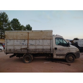 iveco daily caja abierta / volquete del año 2011