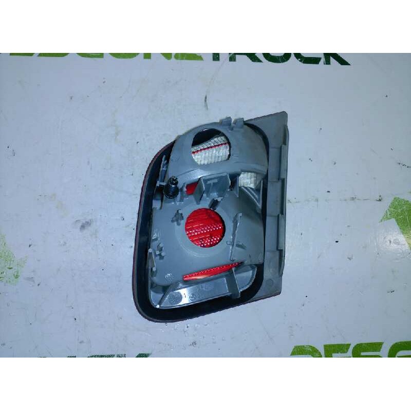 Recambio de piloto trasero izquierdo para bmw serie 3 berlina (e46) 2.0 16v diesel cat referencia OEM IAM 8364923 INTERIOR 2