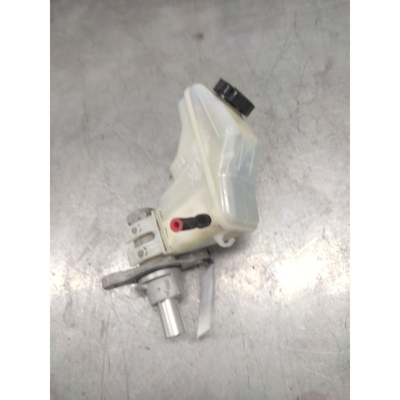 Recambio de bomba freno para renault clio ii fase i (b/cbo) 1.2 referencia OEM IAM 0204051127 - Amarillo 3