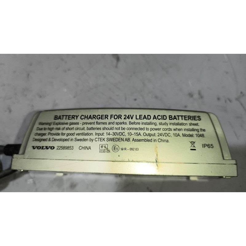 Recambio de modulo electronico para volvo fh 500 referencia OEM IAM 22589853 - Blanco 3