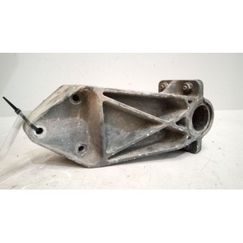 Recambio de soporte guardabarros trasero para daf serie xf105.xxx 12.9 diesel referencia OEM IAM   