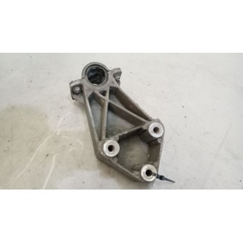 Recambio de soporte guardabarros trasero para daf serie xf105.xxx 12.9 diesel referencia OEM IAM   