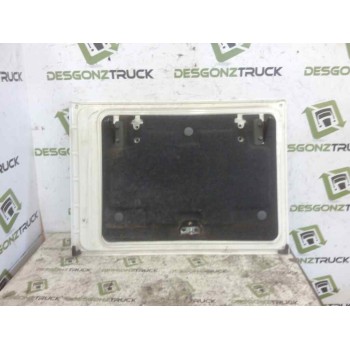 Recambio de moldura trasera cabina para volvo fh xxx referencia OEM IAM IZQUIERDA TAPA CAJON HERRAMIENTAS 