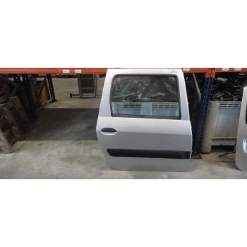 Recambio de puerta trasera derecha para dacia logan laureate referencia OEM IAM   