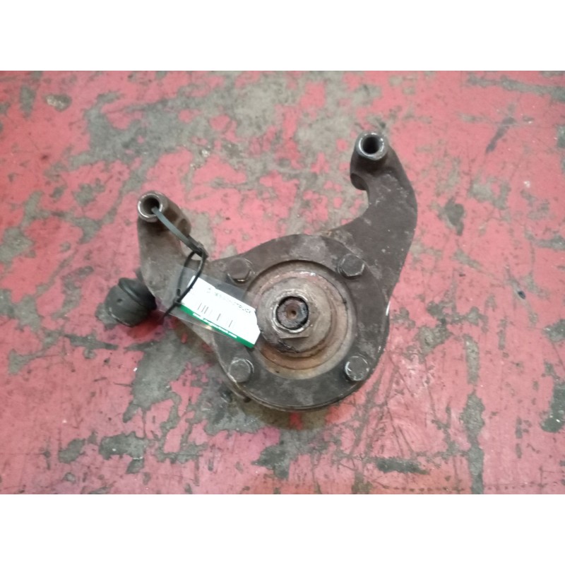 Recambio de mangueta delantera derecha para nissan trade 3.0 diesel referencia OEM IAM   
