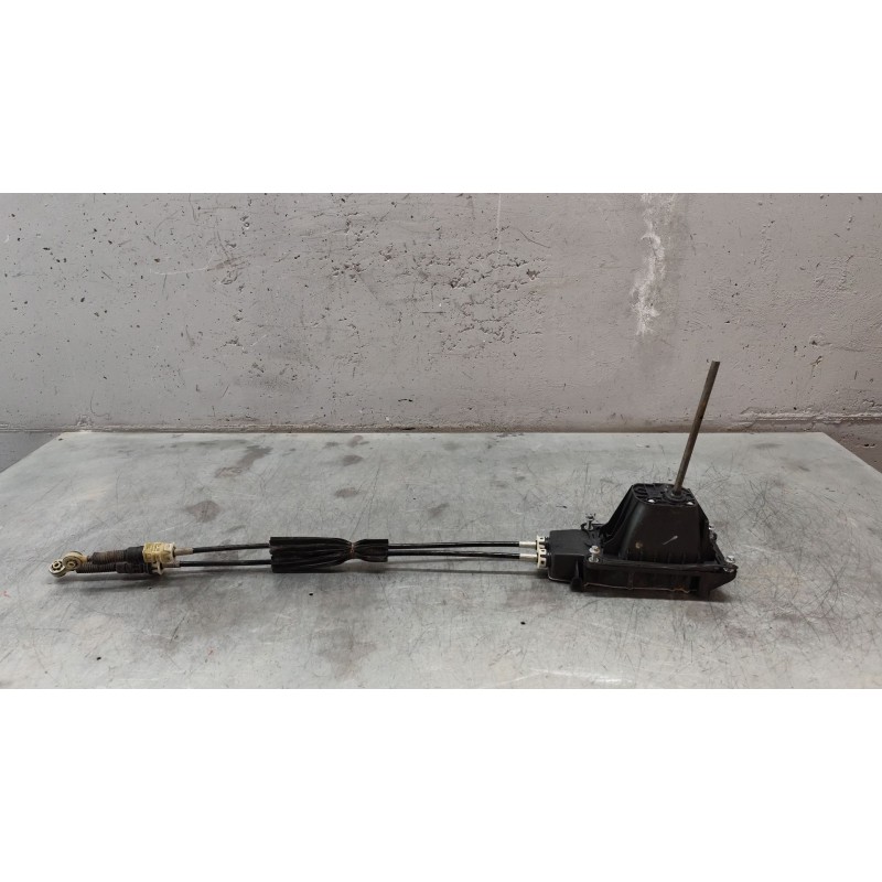 Recambio de palanca cambio para dacia sandero ii (b8_) 1.2 referencia OEM IAM - Blanco 6
