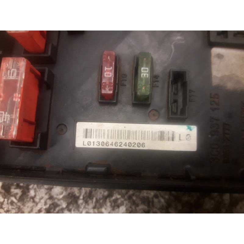 Recambio de caja reles / fusibles para volkswagen passat berlina (3c2) advance referencia OEM IAM 3C0937125 63592777 - Negro 3
