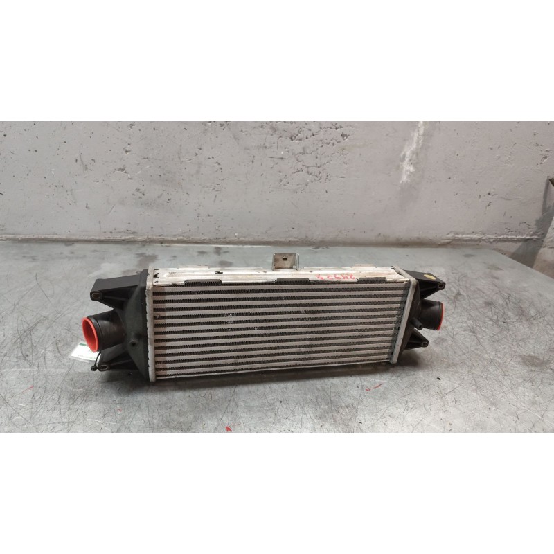 Recambio de intercooler para iveco daily iv caja/chasis 35c15 referencia OEM IAM RA8140060 - Blanco 3