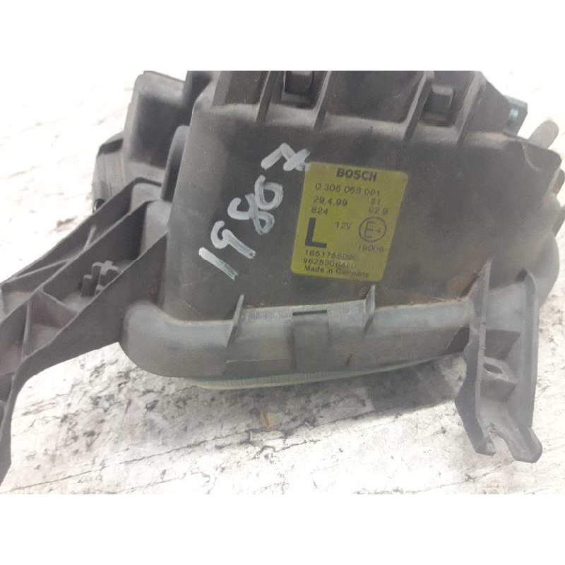 Recambio de faro antiniebla izquierdo para peugeot 306 berlina 3/4/5 puertas (s2) xr referencia OEM IAM 0305053001 1851755000 96 - Azul 3