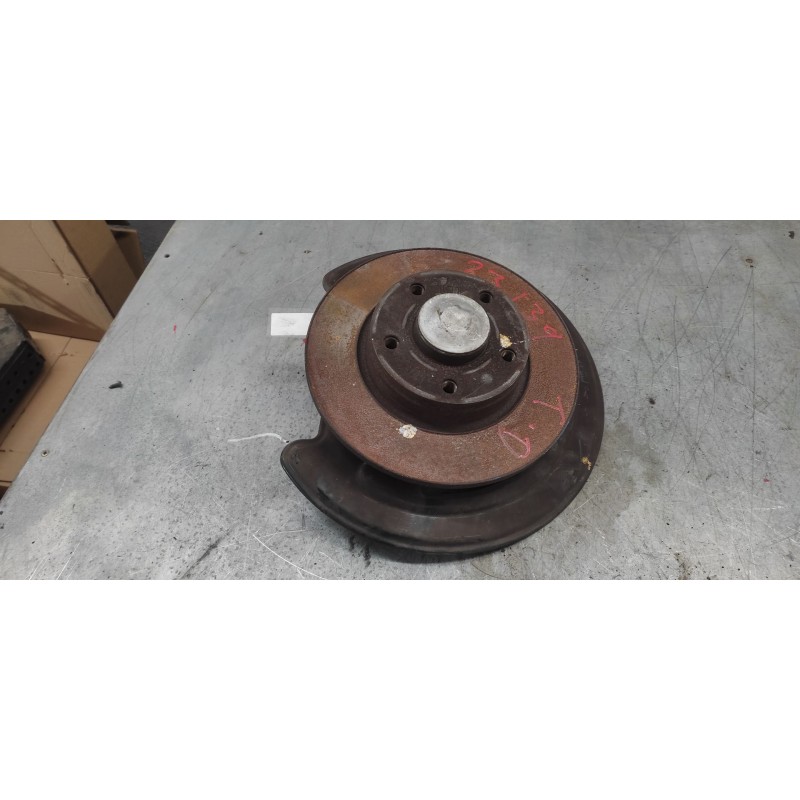 Recambio de mangueta trasera derecha para renault trafic combi (ab 4.01) 2.0 dci diesel fap cat referencia OEM IAM - Blanco 2