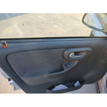 opel corsa c del año 2004