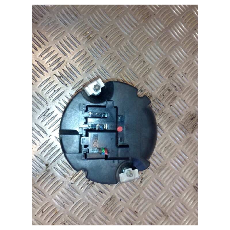 Recambio de tacografo para nissan trucks l-60.09 referencia OEM IAM KH8456 851674 - Verde 4