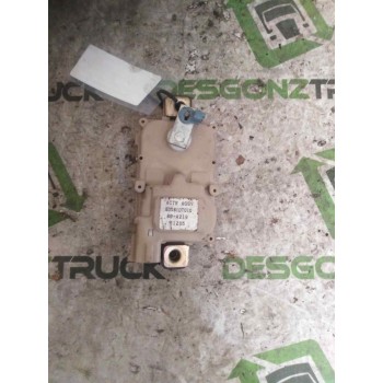 Recambio de motor cierre centralizado delantero derecho para nissan trucks atleon tk 95/2 referencia OEM IAM 805810T010  