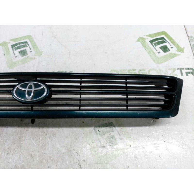 Recambio de rejilla delantera central para toyota carina (t19) 1.6 xl (5-ptas.) referencia OEM IAM - Verde 3