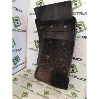 Recambio de guardabarros delantero derecho para renault midlum 6.2 diesel referencia OEM IAM   