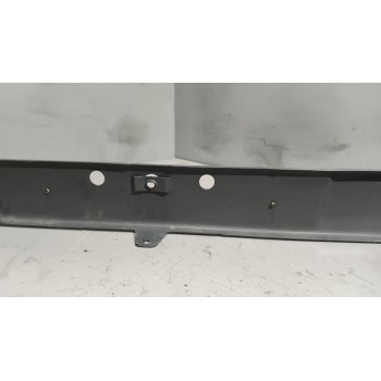 Recambio de paragolpes delantero para volvo fh xxx referencia OEM IAM 22247766  