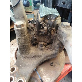 Recambio de mangueta delantera izquierda para renault midlum fg  xxx.10/b e3 cabina doble referencia OEM IAM   