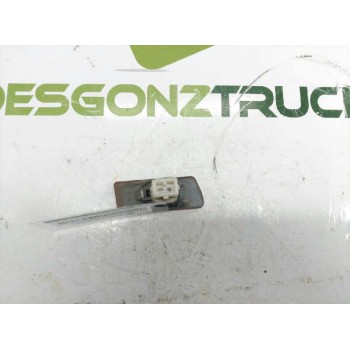 Recambio de piloto lateral derecho para peugeot 406 berlina (s1/s2) sr pack referencia OEM IAM   
