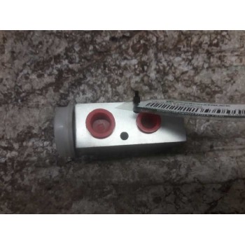 Recambio de valvula expansion para daewoo tacuma se referencia OEM IAM 613828U100 2G04225 
