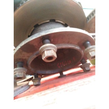 Recambio de buje delantero para renault midlum referencia OEM IAM   