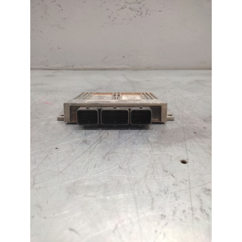 Recambio de centralita motor uce para citroën xsara picasso 1.8 16v referencia OEM IAM 9645027280  9644674980 - Gris 2