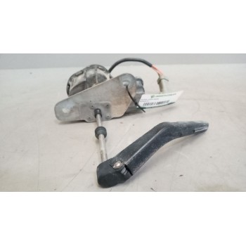 Recambio de motor limpia faros para scania r i r 580 referencia OEM IAM 1476982  DERECHA