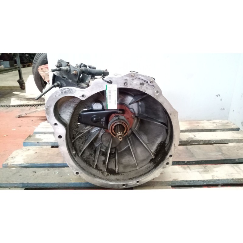 Recambio de caja cambios para nissan cabstar 01.04  3.0 diesel referencia OEM IAM 321019X501 RE221701 321319X501