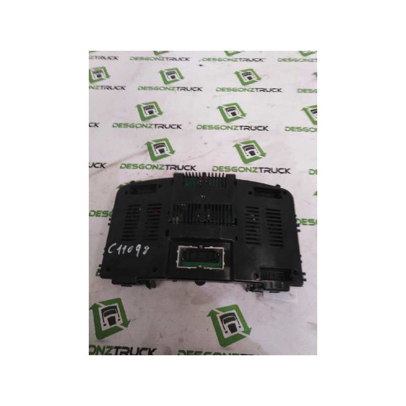 Recambio de cuadro instrumentos para man tg - a 18.430 fg / bb (e3/e4) xl referencia OEM IAM 81272026158 - Amarillo 3