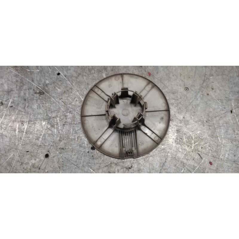 Recambio de tapacubos para bmw serie 5 berlina (e34) referencia OEM IAM 1178728 17.70CM 2