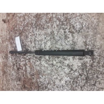 Recambio de amortiguadores maletero / porton para daewoo tacuma se referencia OEM IAM 96394240  