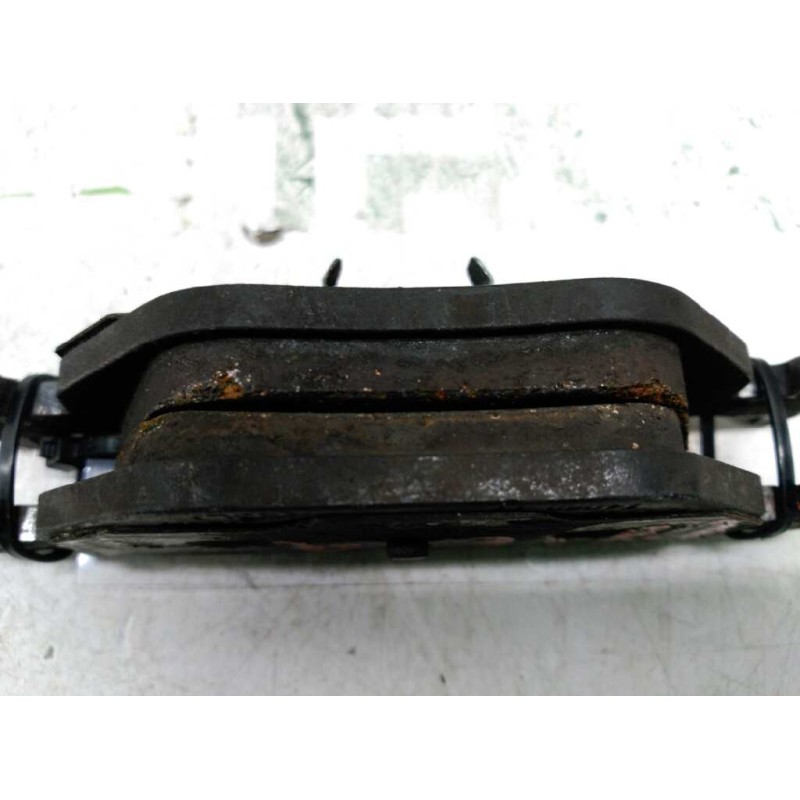 Recambio de pastillas de freno traseras para bmw serie 3 compacto (e36) 318tds referencia OEM IAM - Rojo 2