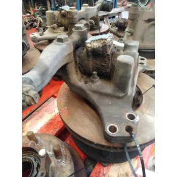 Recambio de mangueta delantera derecha para renault midlum referencia OEM IAM   