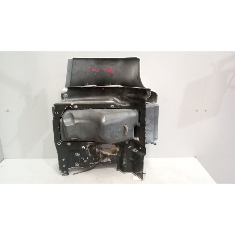 Recambio de soporte faro derecho para scania r i r 580 referencia OEM IAM - Blanco 2