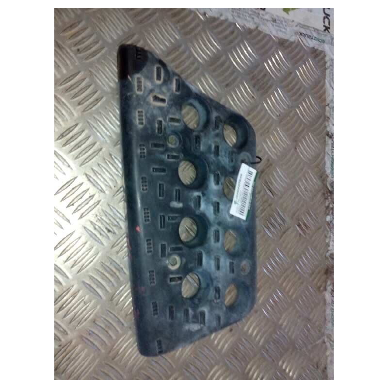 Recambio de huella peldaño para nissan cabstar e cabina simple cabina individual referencia OEM IAM   