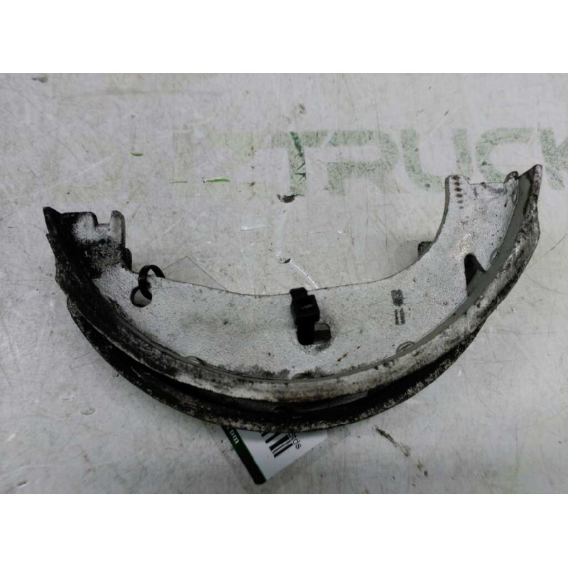 Recambio de zapatas de freno traseras para bmw serie 3 compacto (e36) 318tds referencia OEM IAM - Rojo 2