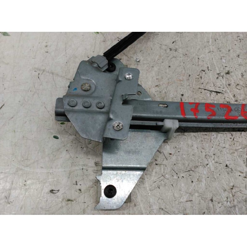 Recambio de elevalunas trasero izquierdo para peugeot 307 (s1) xs referencia OEM IAM 9223A1 - Blanco 2