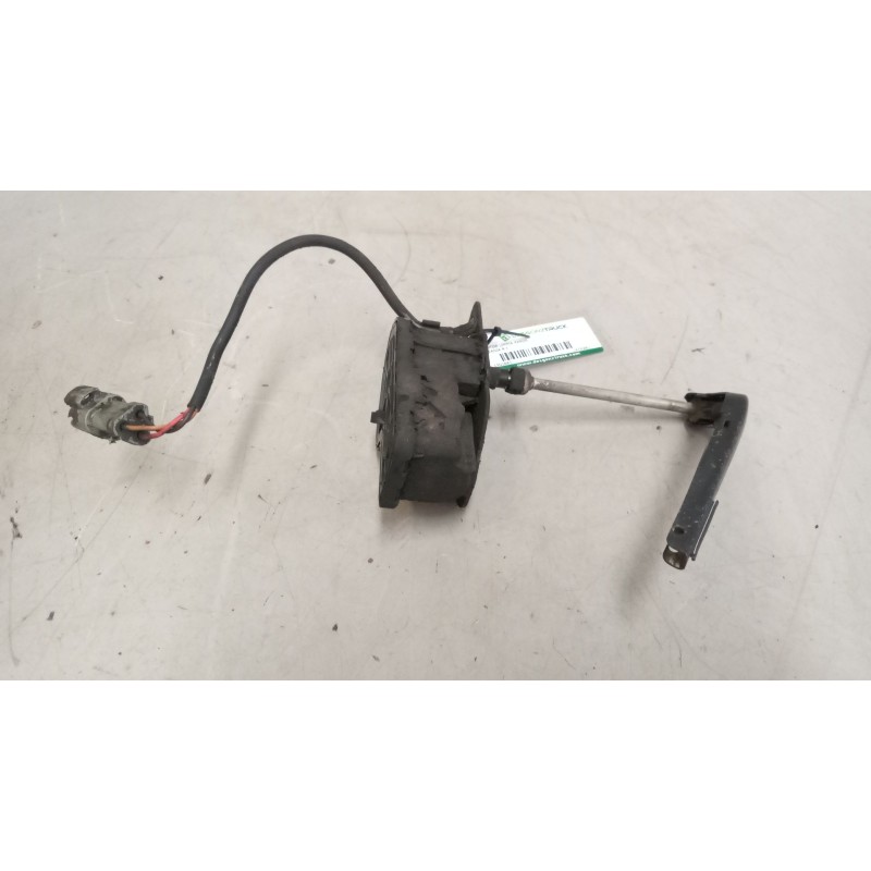 Recambio de motor limpia faros para scania r i r 580 referencia OEM IAM 1476981  IZQUIERDA