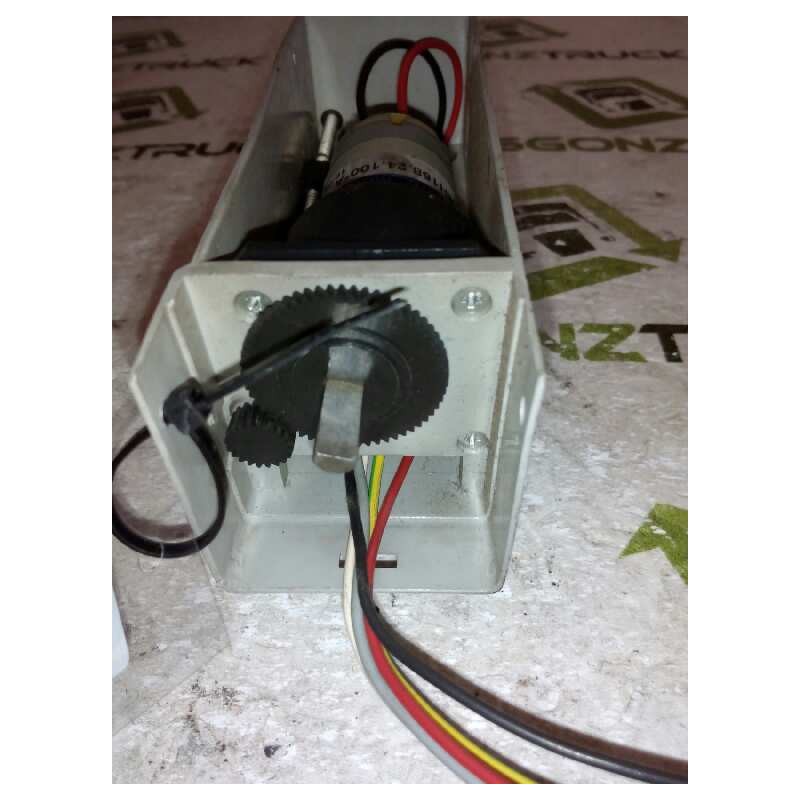 Recambio de motor cortina luna delantera para iveco stralis (ad/at) fsa at t / fp - lt 4x2 larga distancia referencia OEM IAM RH - Blanco 4