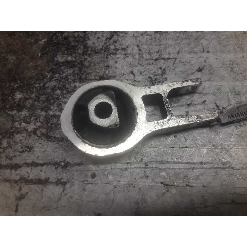 Recambio de soporte motor para fiat tipo ii (357) berlina easy business referencia OEM IAM 00520789340