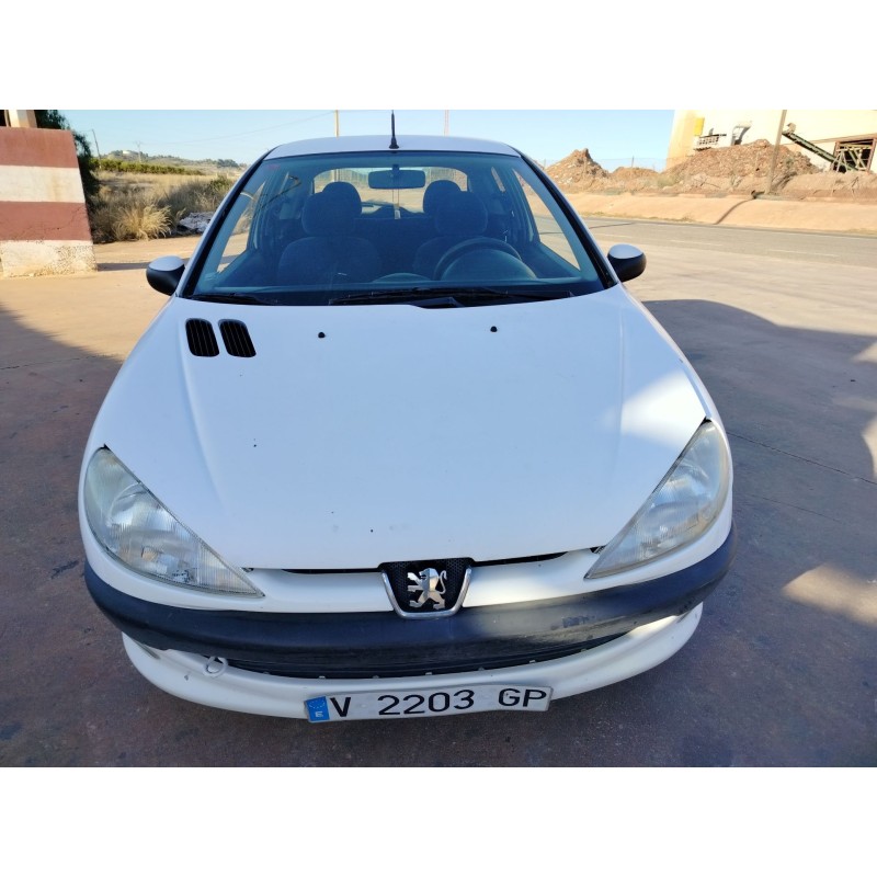 PEUGEOT 206 BERLINA
